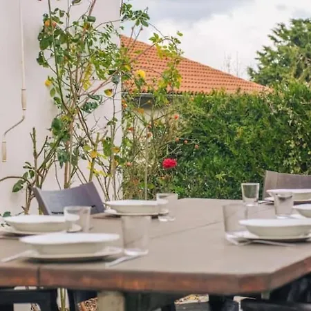 Casa Ideal Para Familias Con Sala De Juegos Holiday home